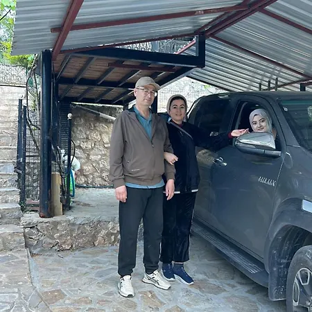빌라 Isik